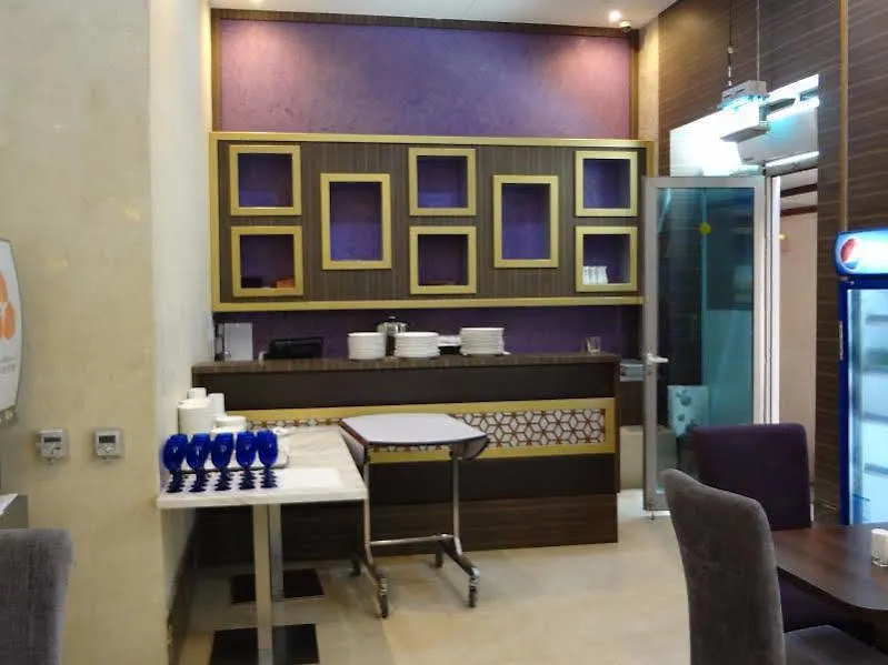 Orchid Vue Hotel Dubai 4*,